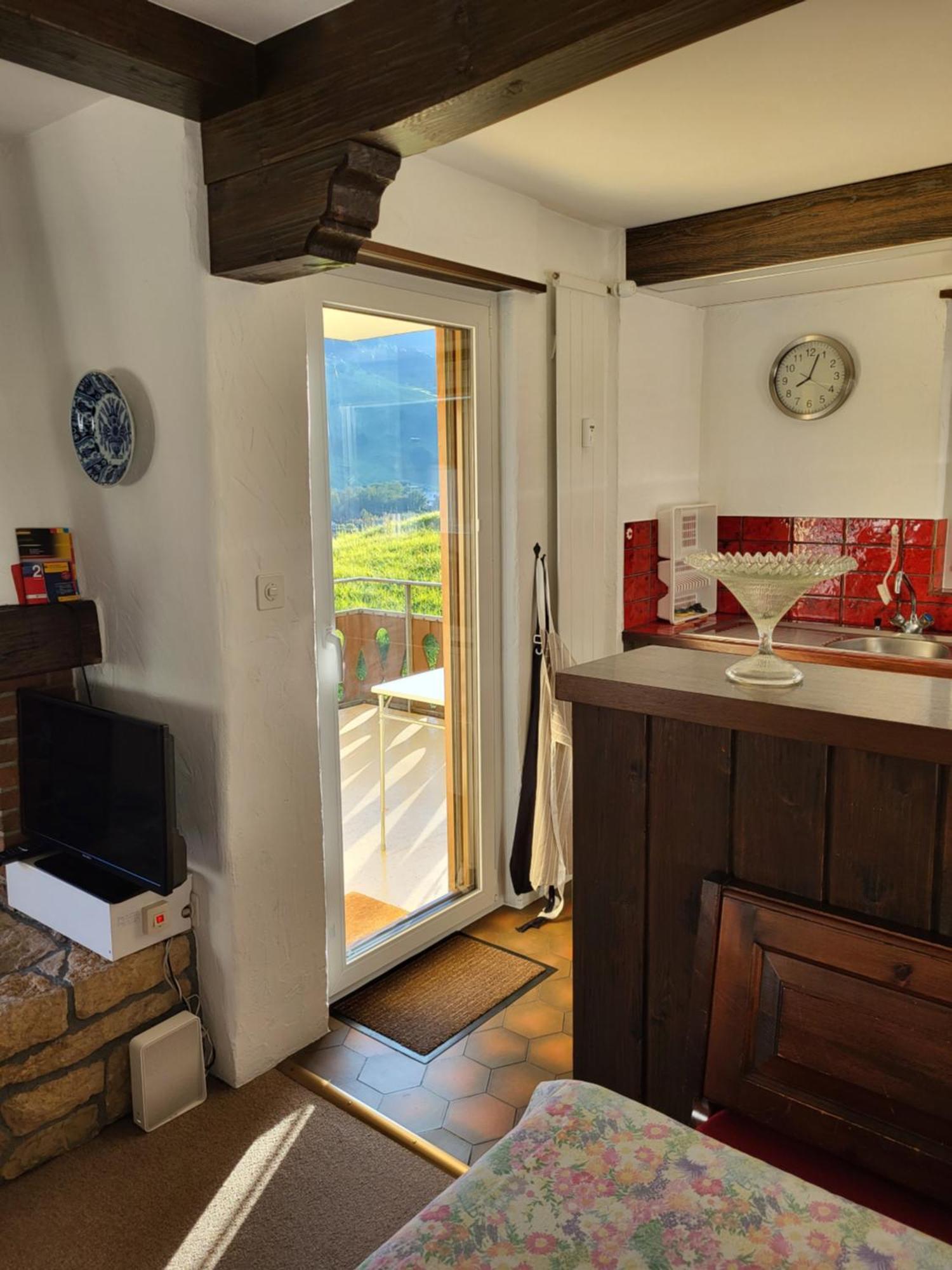 Appartement In Hus Signal Met Prachtig Uitzicht Op De Bergen Klosters Exterior photo